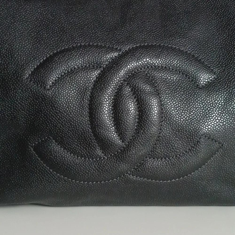 Chanel Black Caviar Leather Hobo W Chain Strap Bag.